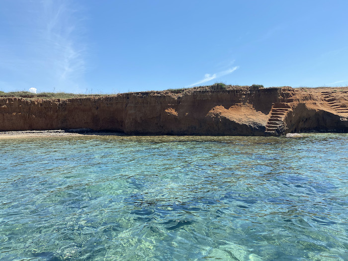 Otok Vir rdeče stene2